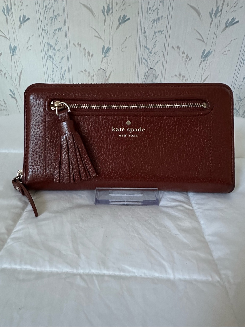 Kate Spade Maroon Leather Zip Wallet